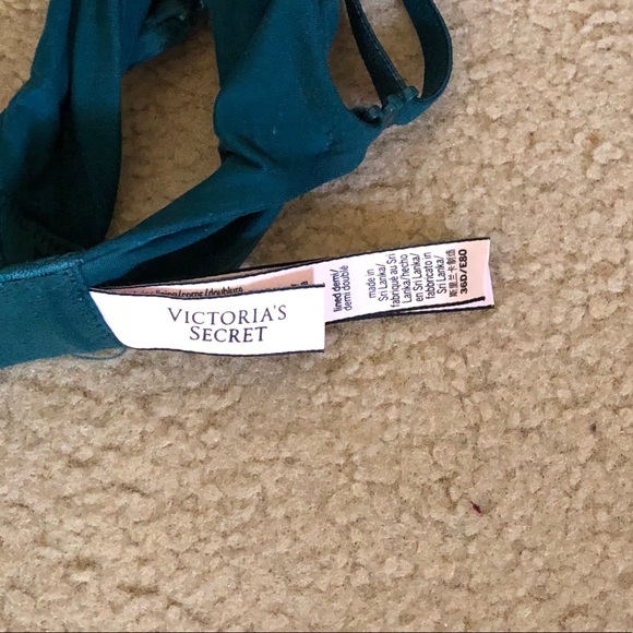 Teal Victoria Secret Bra - Picture 3 of 4